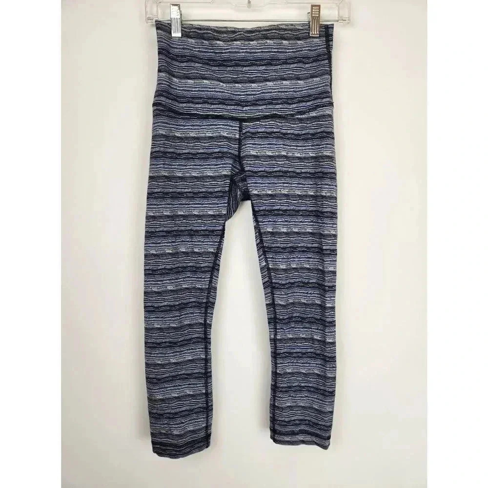 Lululemon Wunder Under Mid Rise Textured Leggings Size 6 Blue